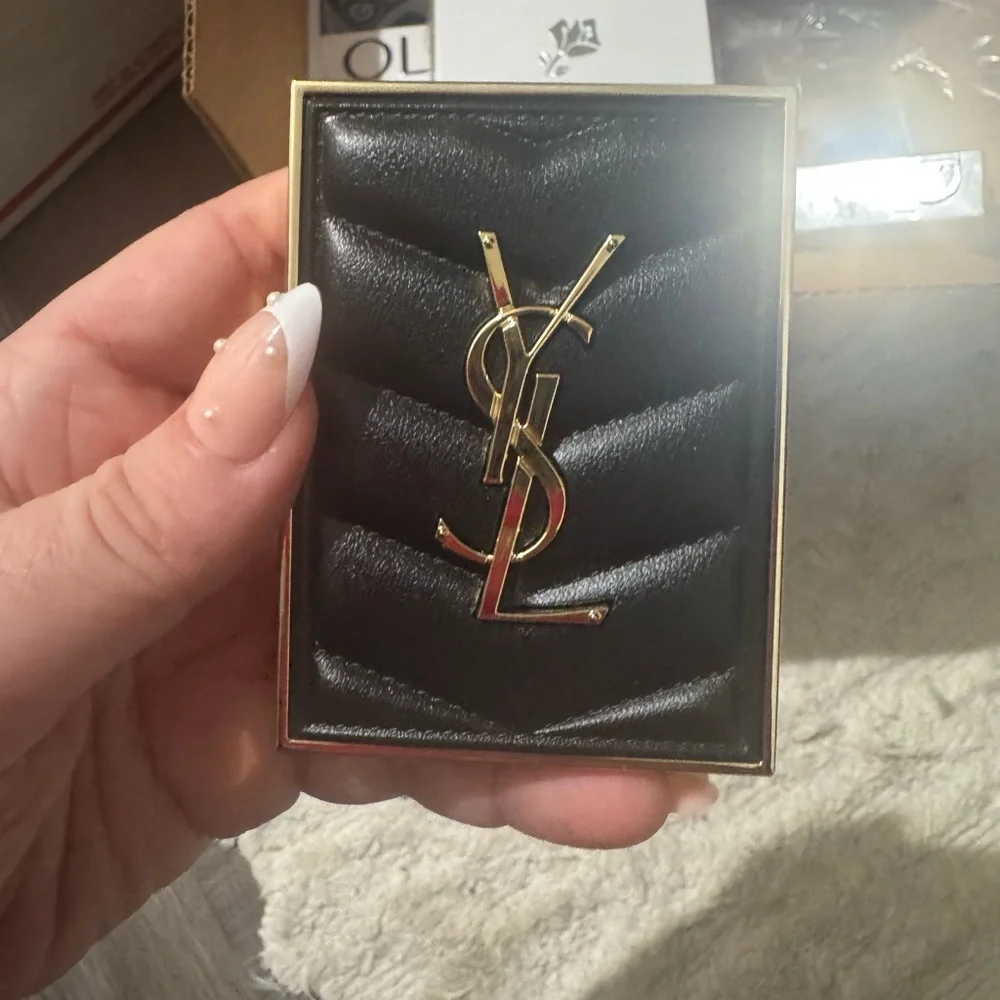 Yves Saint Laurent Couture Mini Clutch Eyeshadow Pallete In Over Dore 800